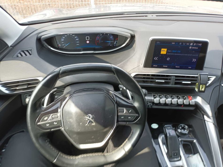 Peugeot 5008 - 2018