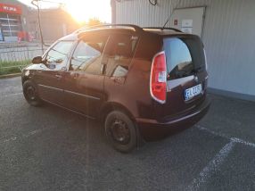 Skoda Roomster - 2011