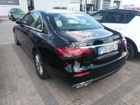 Mercedes-Benz E - 2023