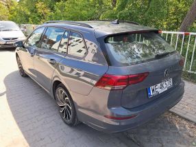 Volkswagen Golf - 2021