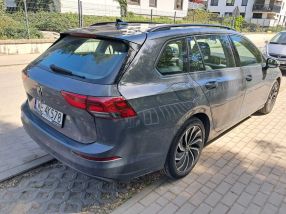 Volkswagen Golf - 2021