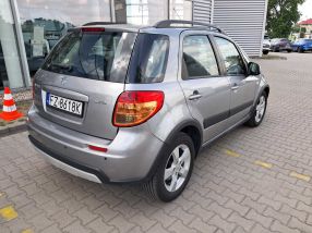 Suzuki SX4 - 2013