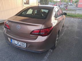 Opel Astra - 2017