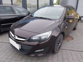 Opel Astra - 2014