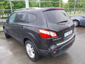 Nissan Qashqai+2 - 2010