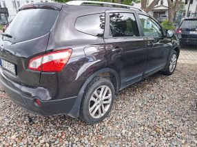 Nissan Qashqai+2 - 2010