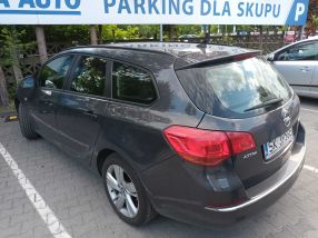 Opel Astra - 2015