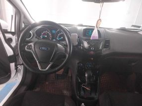 Ford Fiesta - 2015
