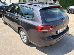 Volkswagen Passat - 2021