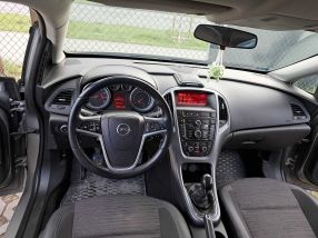 Opel Astra - 2016