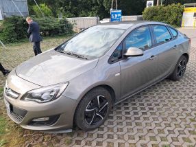 Opel Astra - 2016