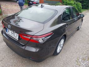 Toyota Camry - 2021