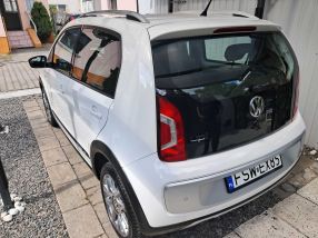 Volkswagen Up! - 2016