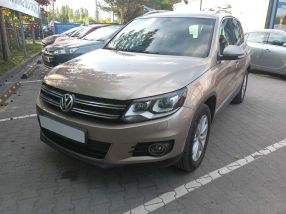 Volkswagen Tiguan - 2015