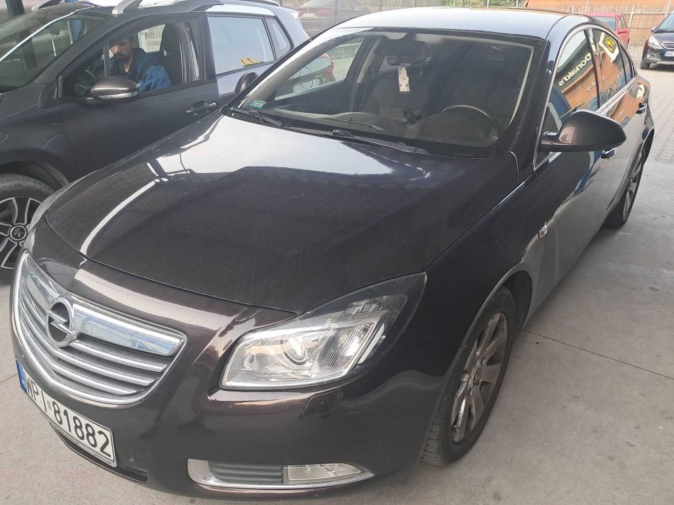 Opel Insignia - 2011