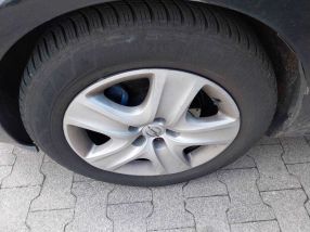 Opel Astra - 2011