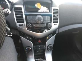 Chevrolet Cruze - 2011