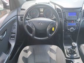 Hyundai i30 - 2016