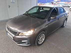 Peugeot 301 - 2018