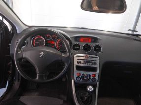 Peugeot 308 - 2011