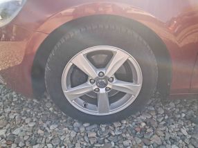 Volvo V40 - 2014