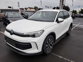 Volkswagen Tiguan - 2024
