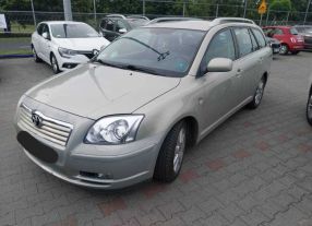 Toyota Avensis - 2004