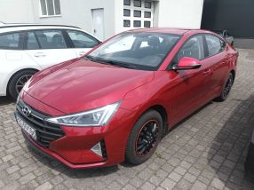 Hyundai Elantra - 2019