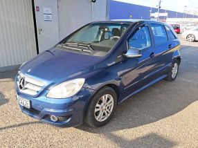 Mercedes-Benz B - 2010