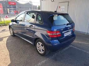 Mercedes-Benz B - 2010