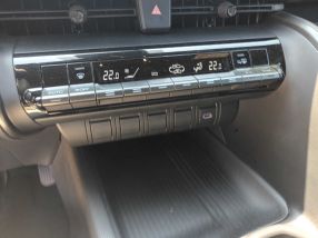 Toyota C-HR - 2024