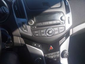 Chevrolet Cruze - 2013