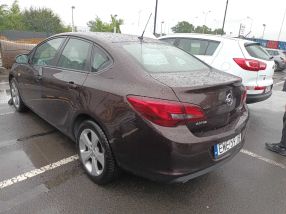 Opel Astra - 2017
