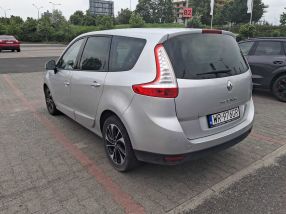Renault Grand Scenic - 2010