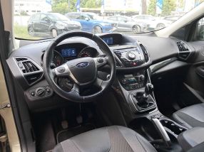 Ford Kuga - 2014