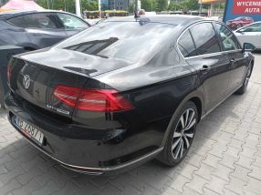 Volkswagen Passat - 2015