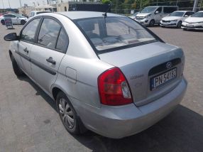 Hyundai Accent - 2009