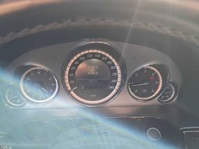 Mercedes-Benz E - 2011