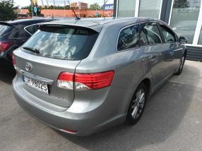 Toyota Avensis - 2012