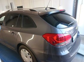 Chevrolet Cruze - 2012