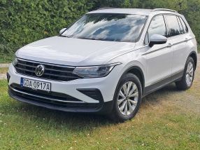 Volkswagen Tiguan - 2021