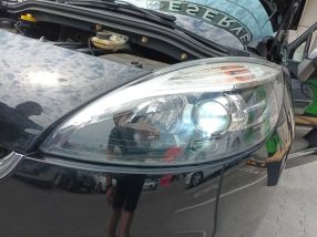 Renault Grand Scenic - 2012