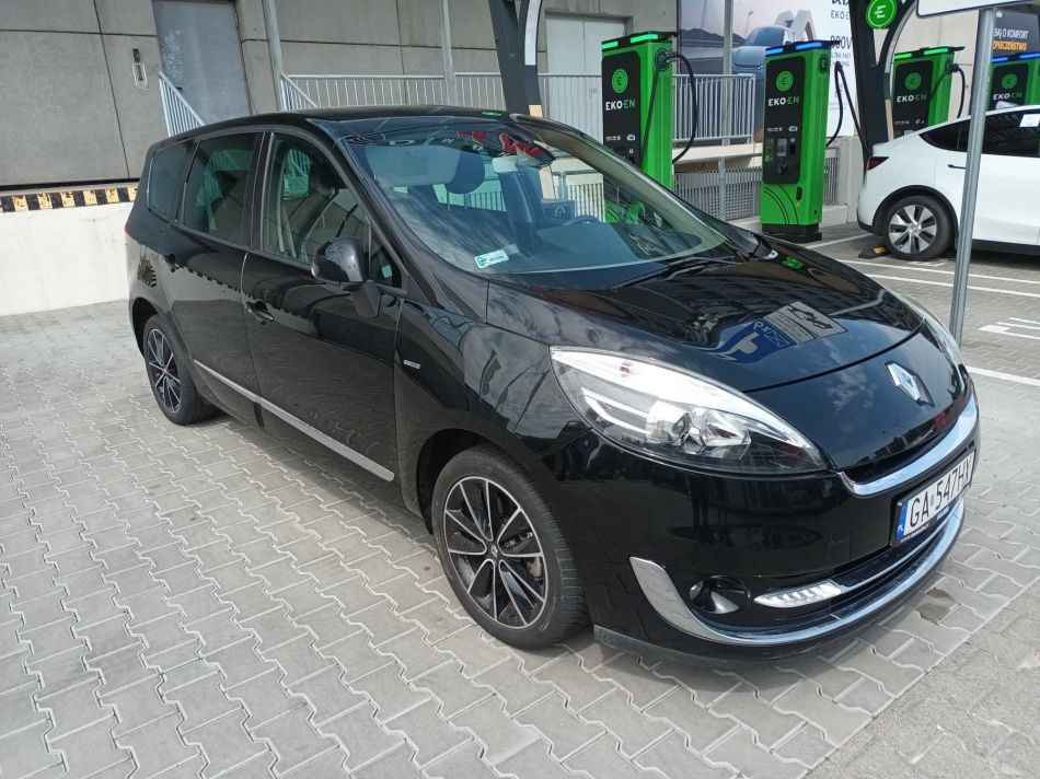 Renault Grand Scenic - 2012