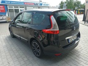 Renault Grand Scenic - 2012