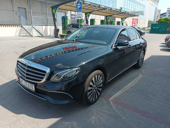 Mercedes-Benz E