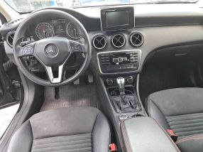 Mercedes-Benz A - 2014
