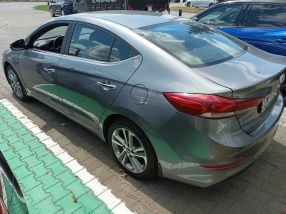 Hyundai Elantra - 2017
