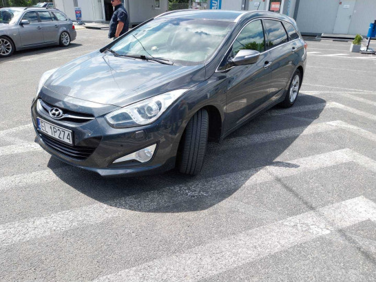 Hyundai i40