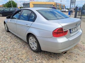 BMW 3 - 2005