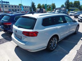 Volkswagen Passat - 2016